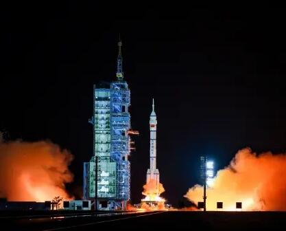 航天机械制造为什么要用模温机呢