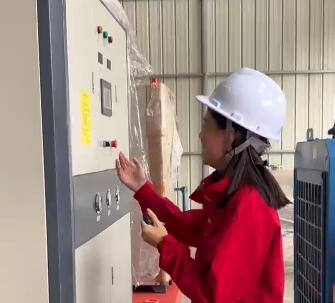 中能温控模温机生产车间是什么样的