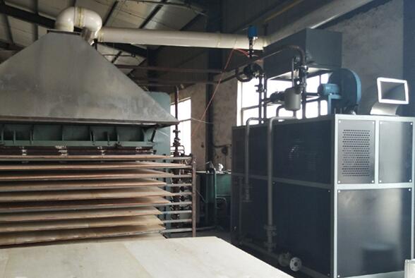 胶合板热压机配套燃气模温机，帮企业大大节省成本