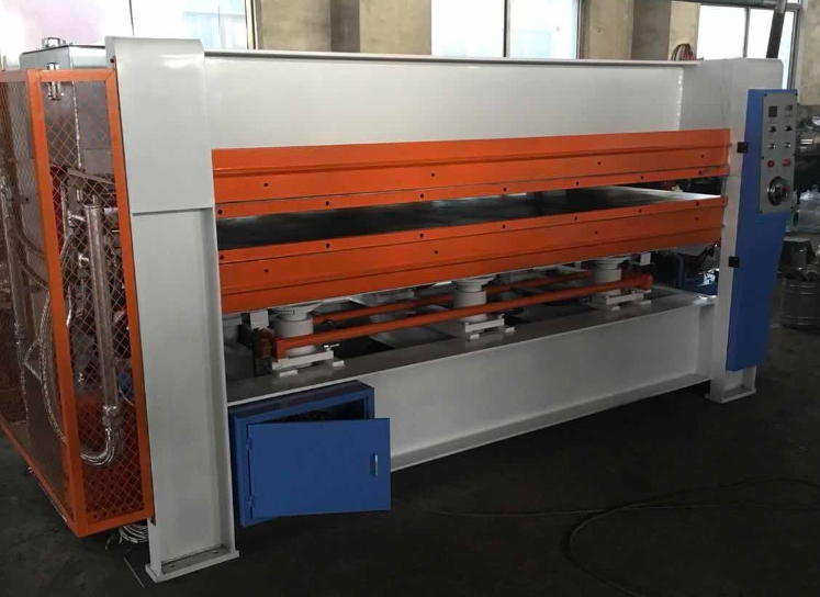 贴面热压机燃气模温机，提高贴面板的质量和生产效率