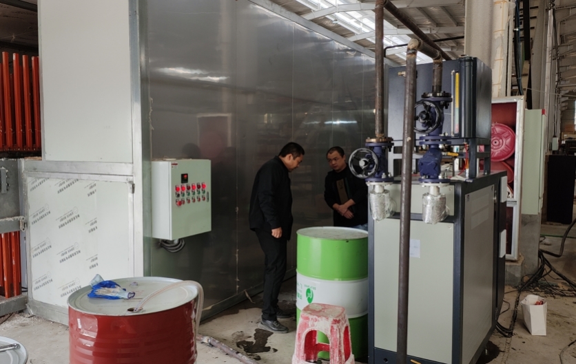 中能温控电模温机分布式控温，确保板材烘干温度精准均衡